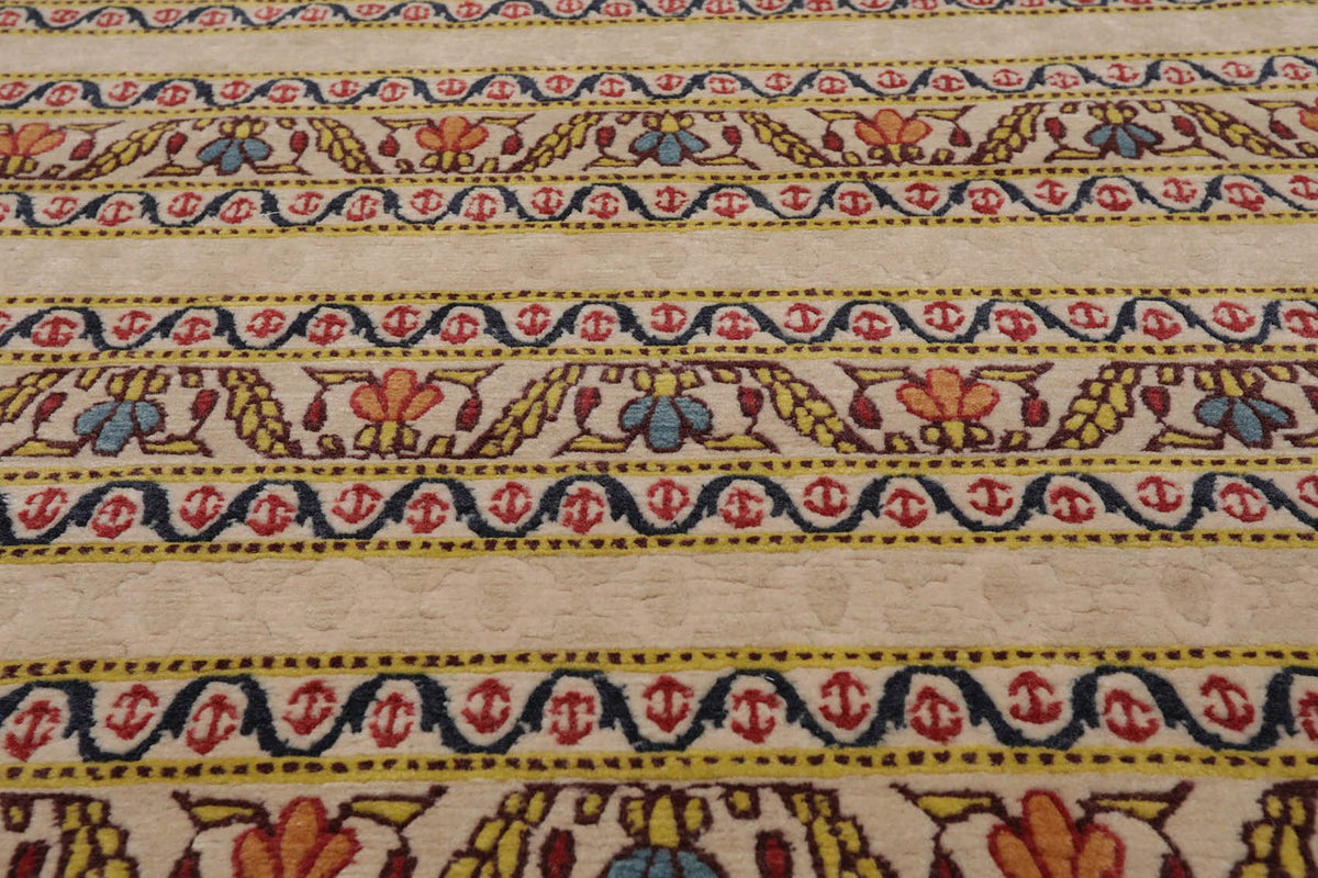 4'x5'9'' Hand Knotted Wool Arts & Craft Oriental Area Rug Beige, Blue